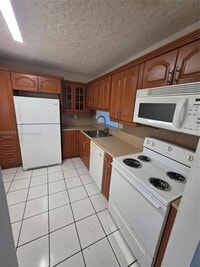 Building Photo - 8600 SW 133rd Avenue Rd