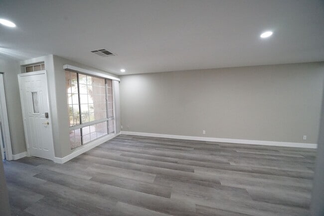 Building Photo - Available for Showings Now