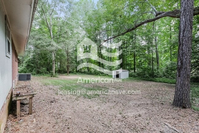 Building Photo - 2305 Standing Springs Rd