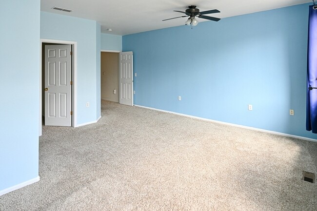 Building Photo - 15904 E Geddes Ln