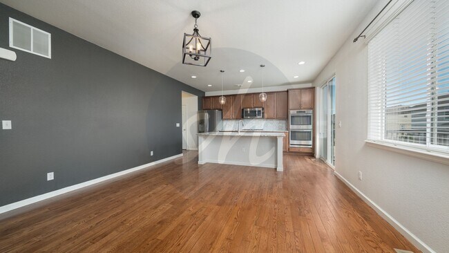Building Photo - Stunning Home in Banning Lewis Ranch