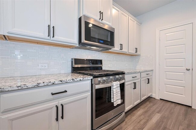 Building Photo - 3115 Planters Peak Dr
