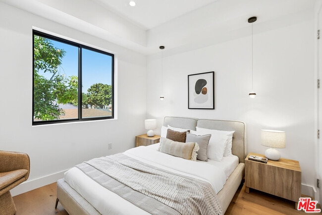 Building Photo - 4095 Sawtelle Blvd