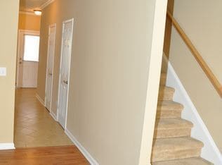 Building Photo - 4 Bedrooms, 3 Full Bathrooms and 1 Half Bath