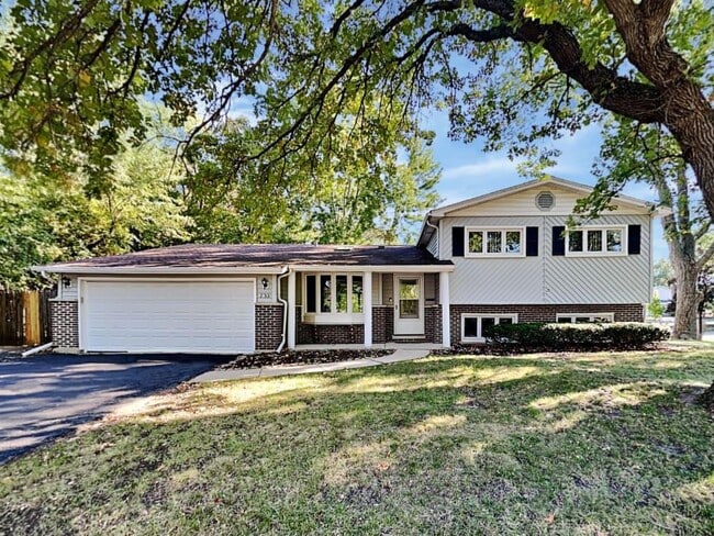 Building Photo - 103 S Cedarcrest Dr
