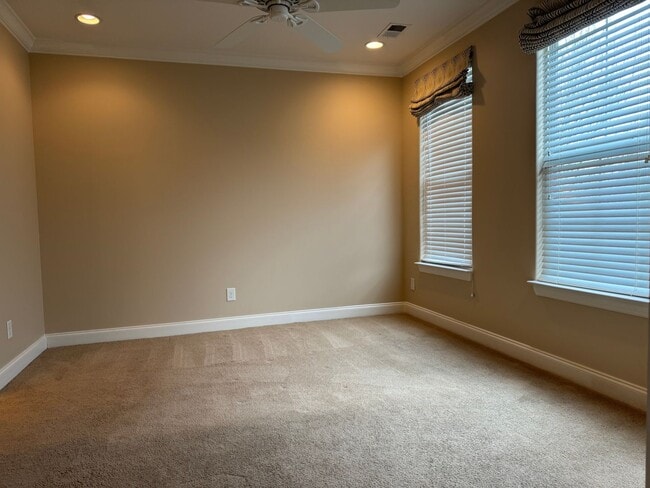 Building Photo - Luxury Townhome at The Enclave at Harpeth Village in Bellevue