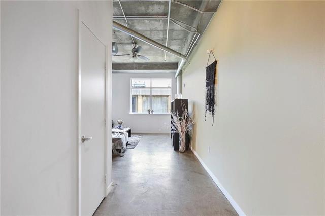 Building Photo - 1001 Belleview St