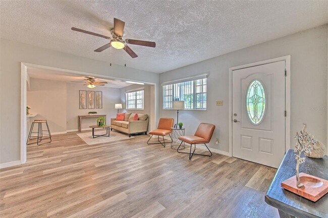 Building Photo - 1511 Meridel Ave