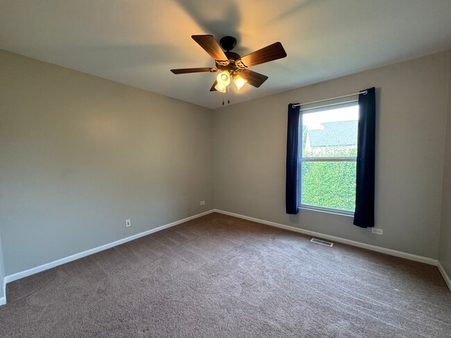 Building Photo - 1399 Crimson Ln