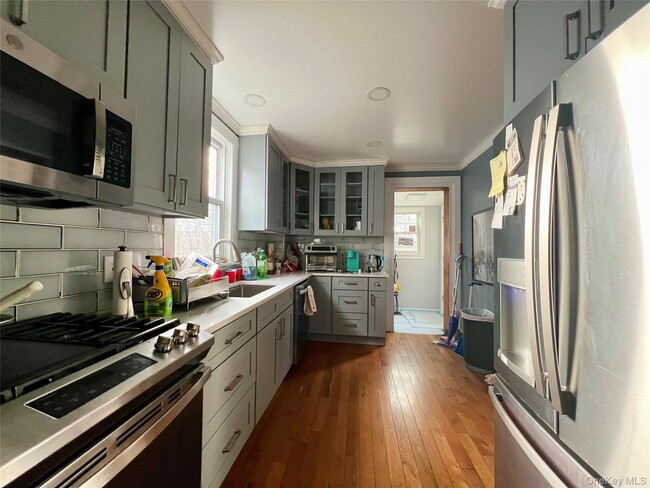 Building Photo - 178 Winfred Ave