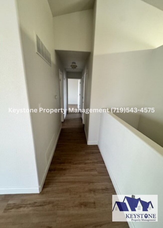 Building Photo - Back on the Market – 3 Bed / 3 Bath House in Pueblo West | $1,800