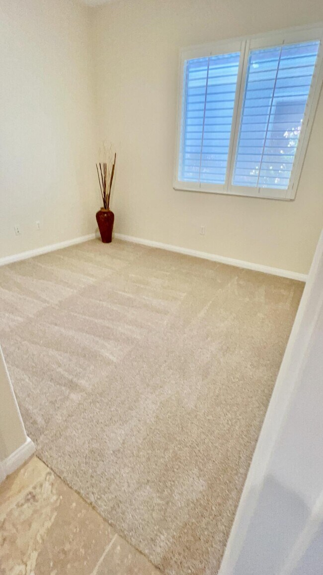 Building Photo - 81952 Avenida Bienvenida