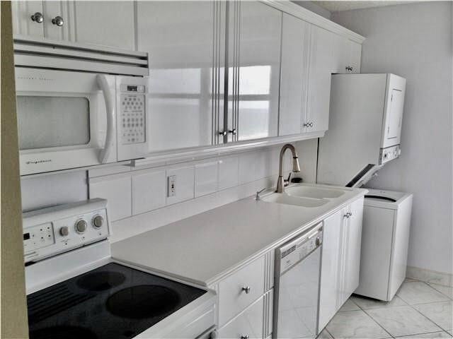 Building Photo - 5200 N Ocean Blvd