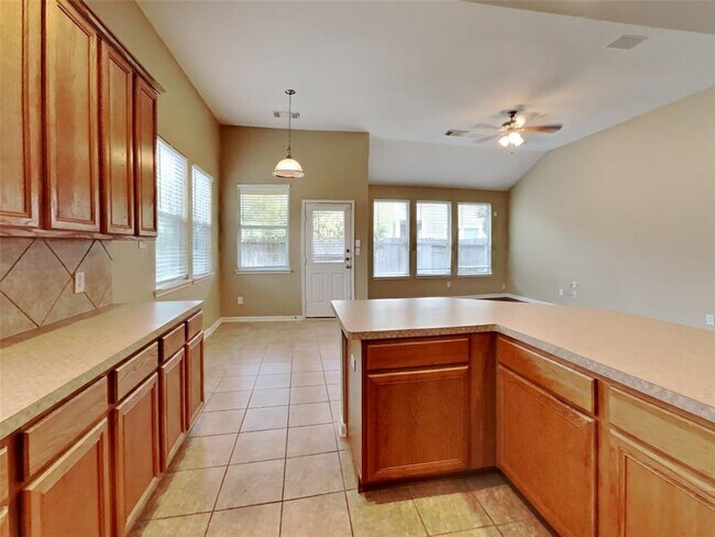 Building Photo - 12919 Palm Leaf Ct
