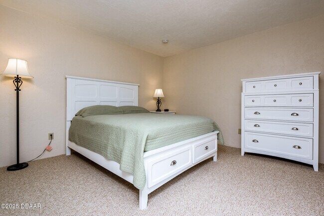 Building Photo - 168 Sweetgum Ln