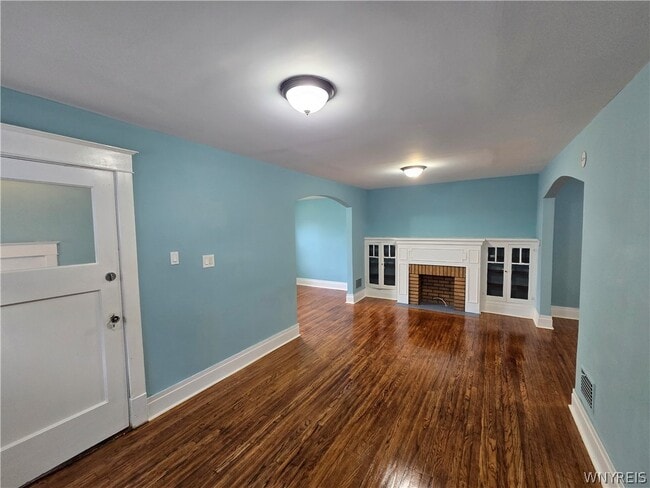 Building Photo - 162 Bickford Ave