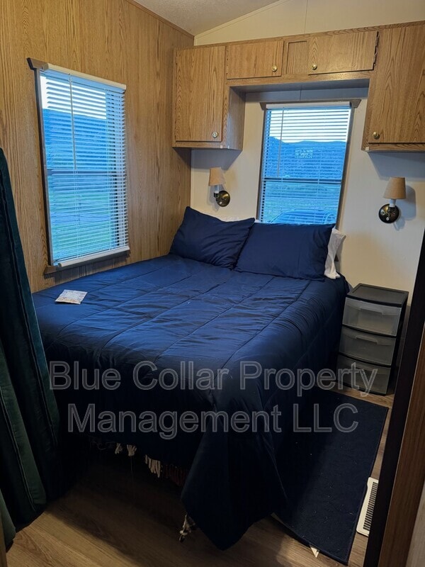 Building Photo - 143 Ward Rd