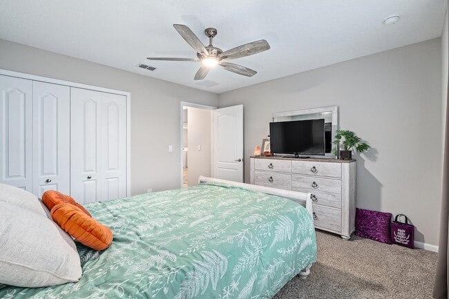 Building Photo - 4 Mill Wheel Ct