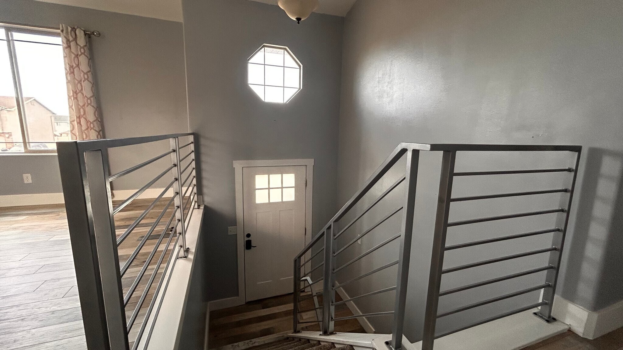 Building Photo - 1611 W 600 N