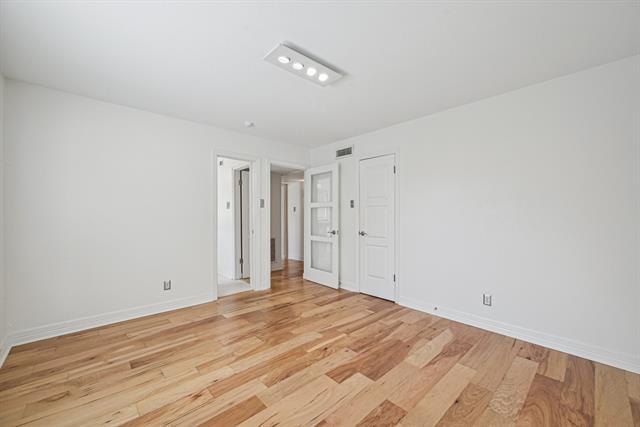 Building Photo - 5833 Birchbrook Dr