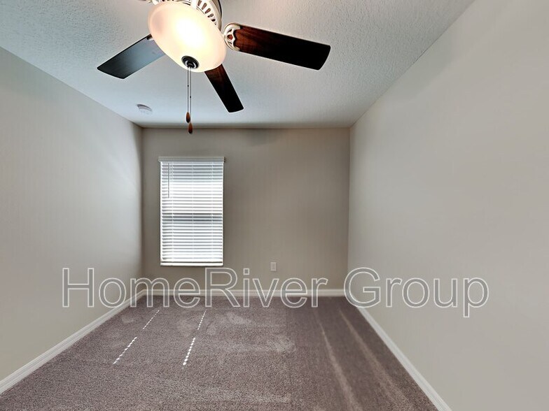 Building Photo - 10326 Scarlet Skimmer Dr