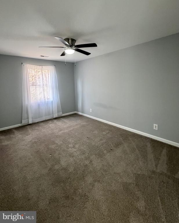 Building Photo - 4209 Oakhill Rd