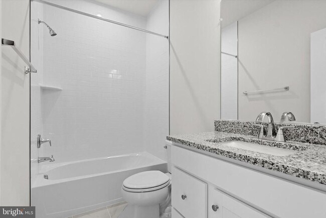 Building Photo - 1043 Venifena Terrace SE