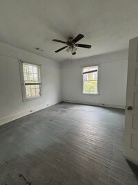 Building Photo - 2012 Starnes St