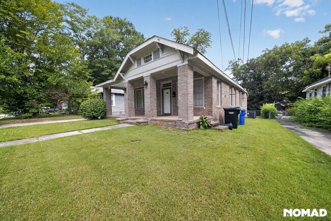 Building Photo - 2205 Willard St