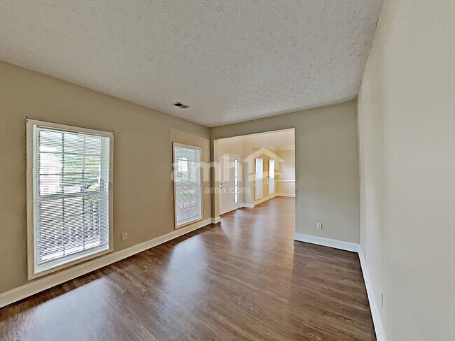 Building Photo - 2257 Caneridge Trail SW