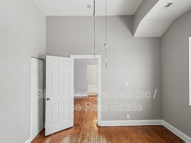 Building Photo - 163 22nd St
