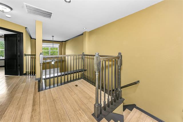 Building Photo - 6928 Carrington Ln