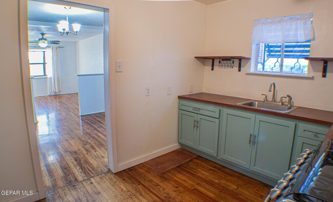 Building Photo - 3723 Memphis Ave