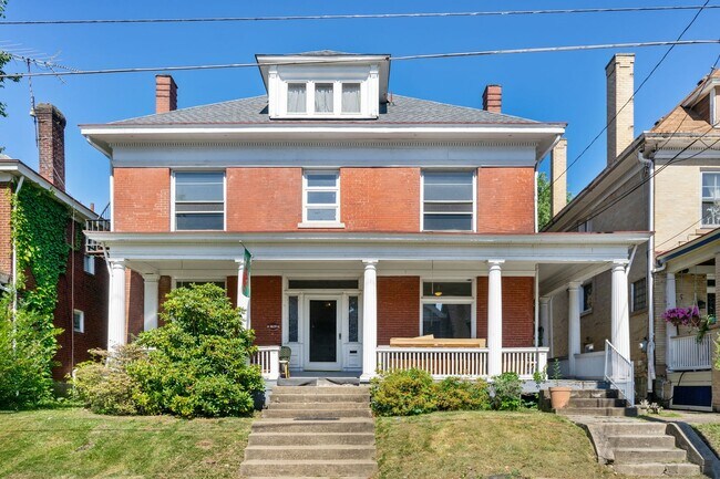 Primary Photo - 1619 Chislett St