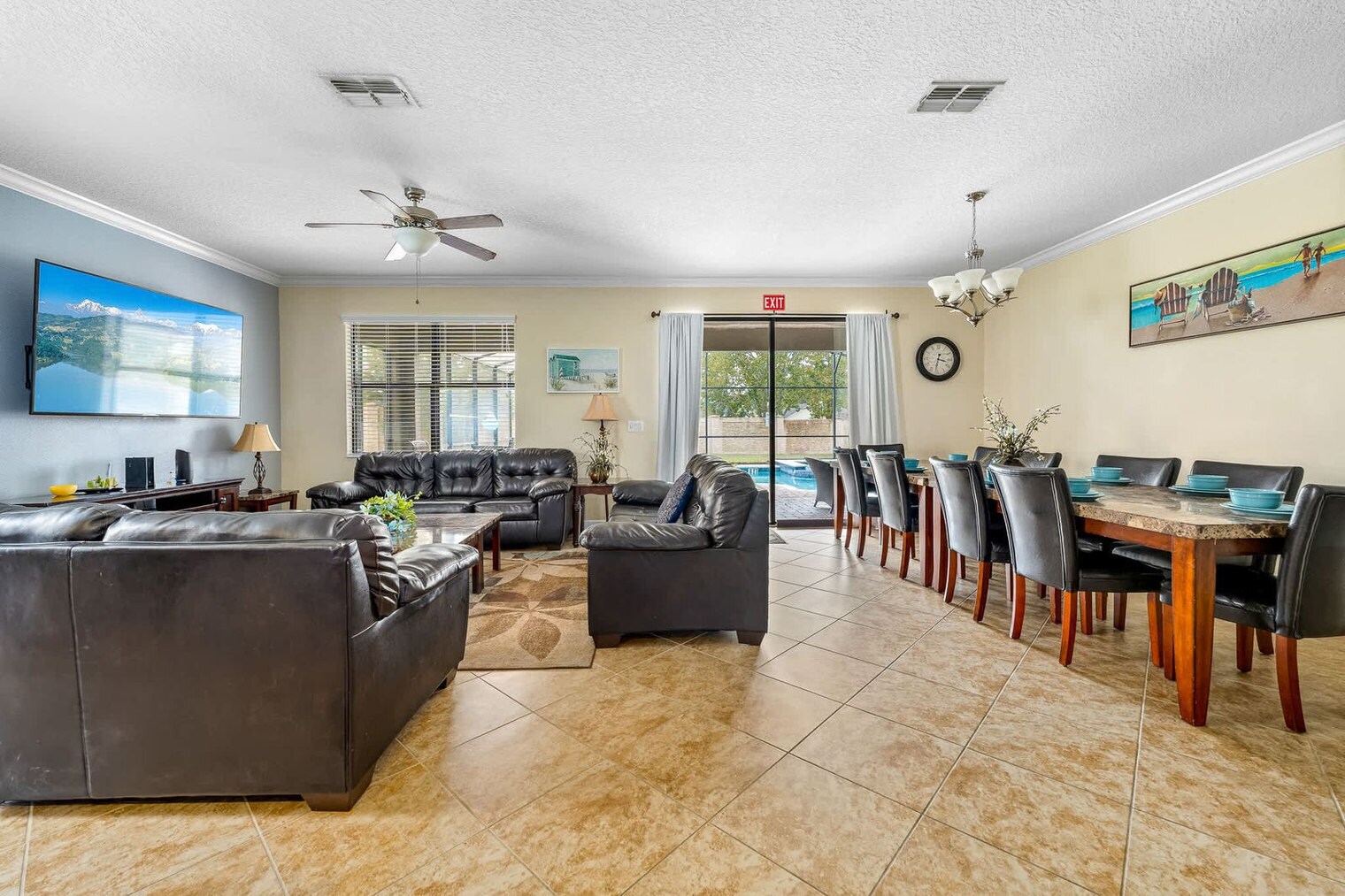 Building Photo - 1496 Moon Valley Dr