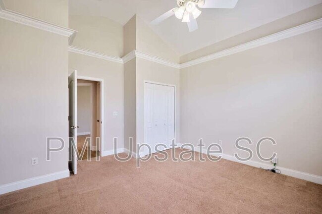 Building Photo - 5 Norwell Ln