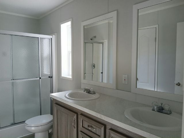 Building Photo - 218 Sycamore Ln