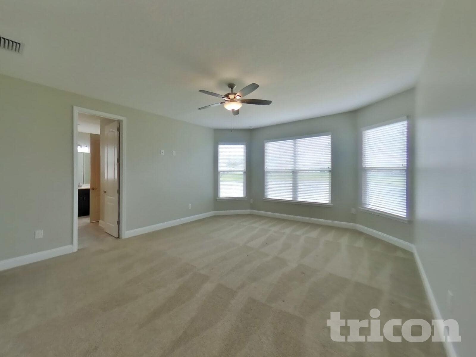 Building Photo - 10885 Chitwood Dr