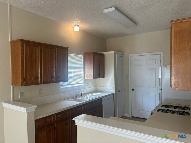 Building Photo - 4809 Bramblewood Dr