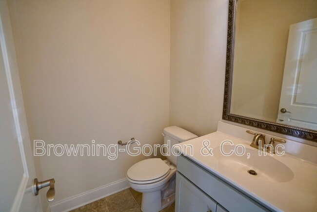 Building Photo - 797 Ravensdowne Dr
