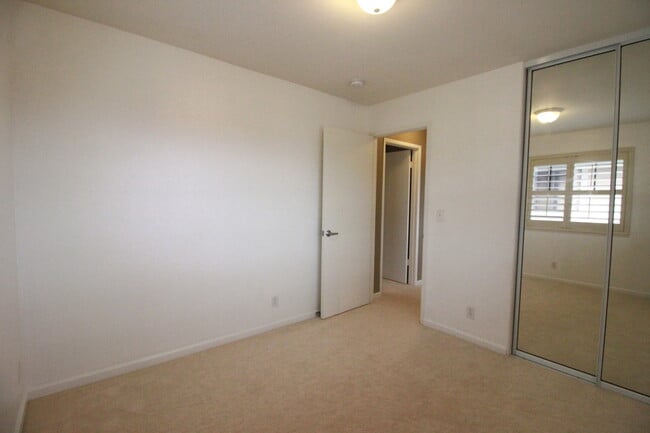 Building Photo - Mililani Mauka - 3 Bedroom, 2.5 Bath, 2 Pa...