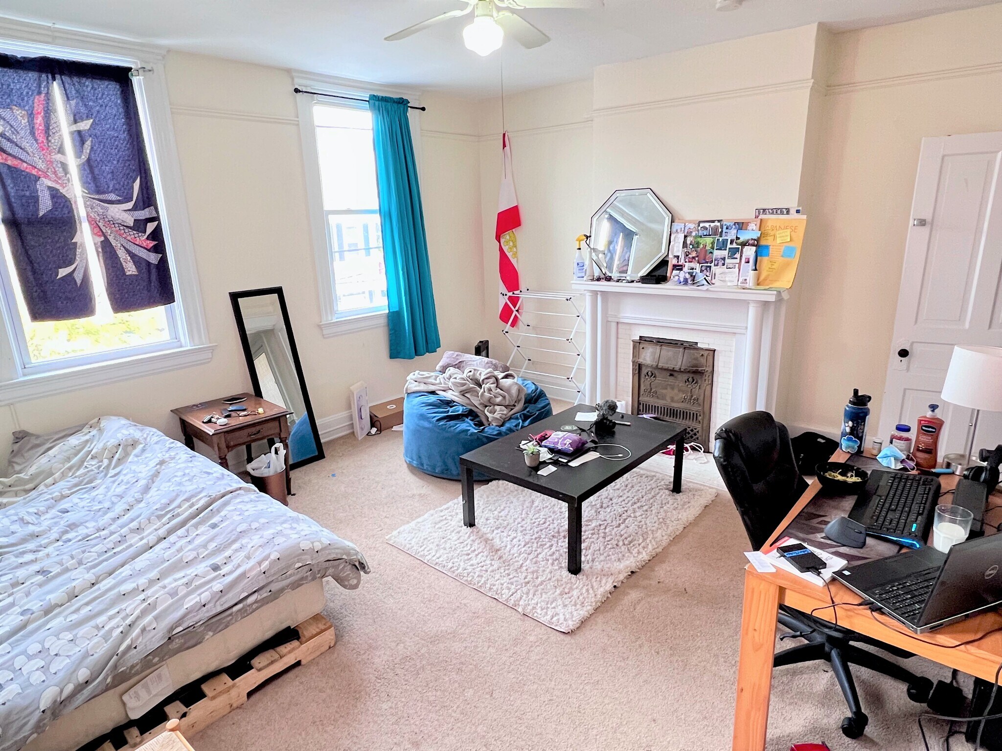 Building Photo - 2374 Victor St