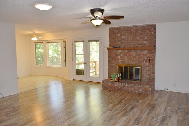 Building Photo - Cortez Golf Area | Home | Unfurnished