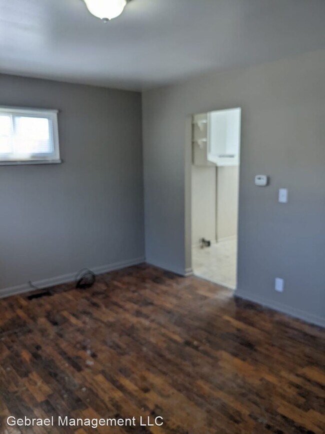 Building Photo - 2 br, 1 bath House - 3222 Maryland Ave.