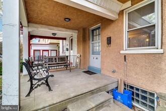 Building Photo - 3512 Vaux St