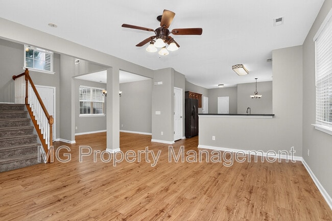 Building Photo - 16223 Circlegreen Dr