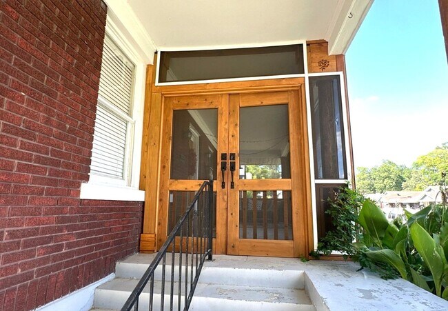 Building Photo - Gorgeous Brick 4 Bedroom Home Now Available -