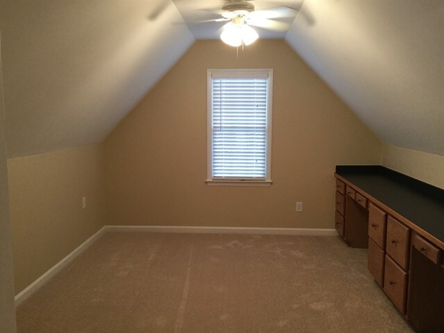 Building Photo - 5705 Beargrass Ln