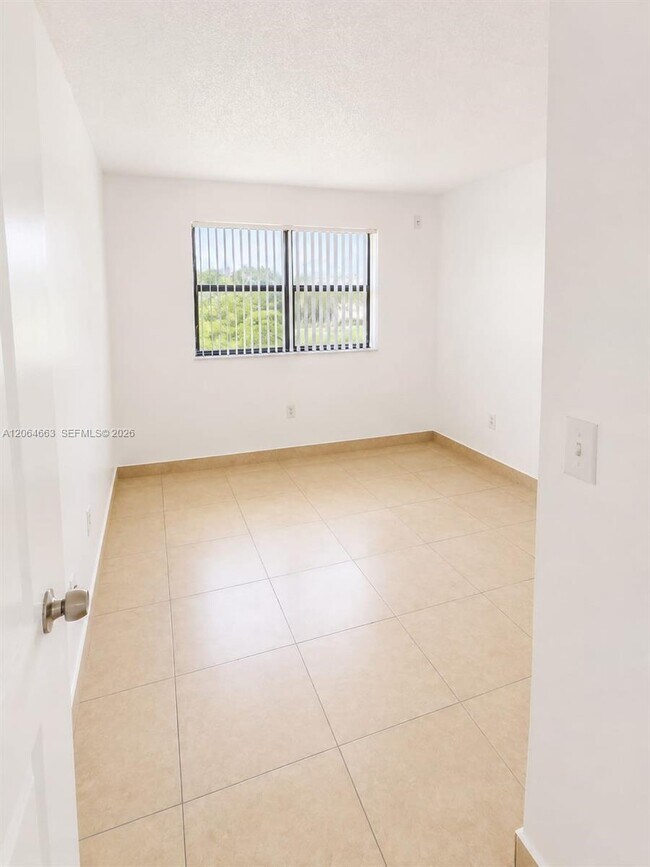 Building Photo - 7235 NW 179th St