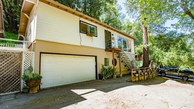 Building Photo - 317 Olema Rd